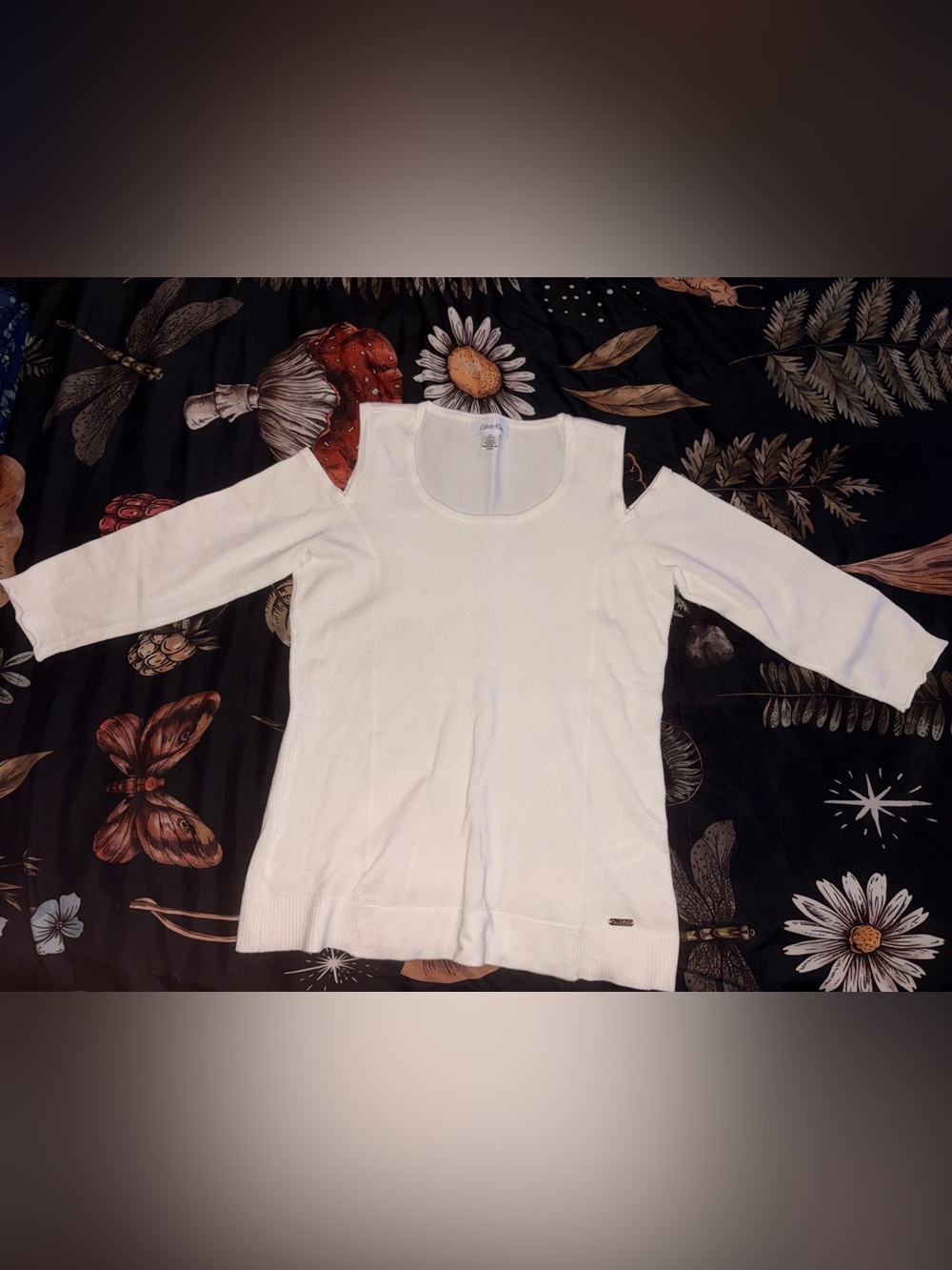 Calvin Klein Women's White Cold-Shoulder Knit Pullover